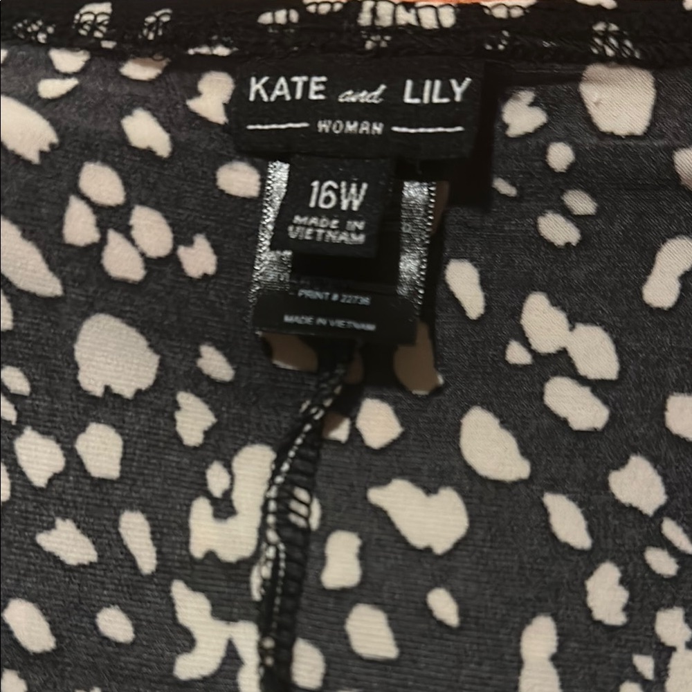 KATE and LILY SZ 16W Black and White Patterned Dress - Picture 3 of 9